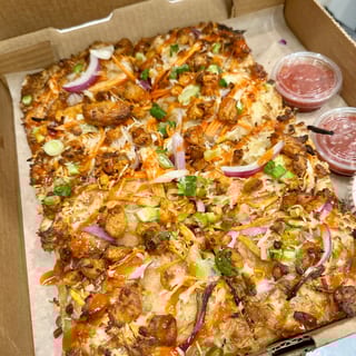 Deep Dish Buffalo Chick'n