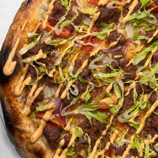 Cheeseburger Pizza